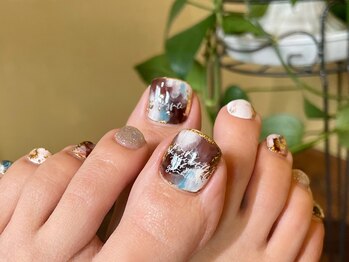 サロンドフォーエイチ(salon de 4H)/ブルーとブラウンで秋っぽく♪