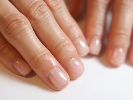 自爪育成/柳津ネイルサロン