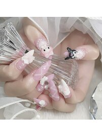 長さだし　キャラクターネイル