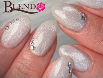 ブレンド 広尾店(BLEND)の写真/【マオジェル導入店｜全70色◎】ちゅるんとした艶感がSNSで話題!肌馴染みがよく,上品で洗練された美爪へ♪