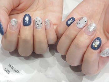 キャミ ネイル(CAMMY NAIL)/くすみブルーのニュアンスネイル