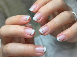【シンプル】フレンチネイル