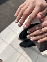 ミー(miii)/うるうる春ネイル