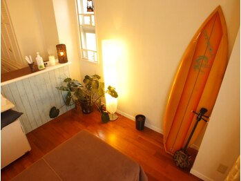 メンズ脱毛サロン アカラ(AKALA)/内観