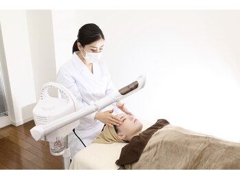 アジーク(AGEQUE)/エイジングケア化粧品で