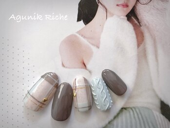 アグニークリッシェ(Agunik Riche)/【チェックニットネイル】