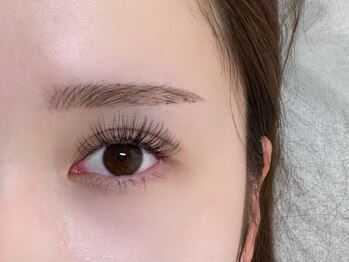 エトワールビューティー(ETOILE BEAUTY)の写真/【最新技術LEDエクステ】通常のグルーよりも持続力が大幅にUPで大満足◎オイルクレンジングも使用可！