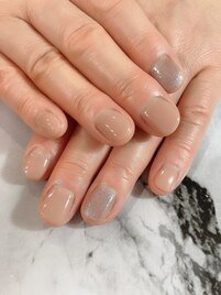 2色塗り分けネイル☆