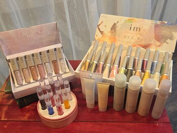 トムオウル(TOMOWL)/取り扱い商品:im