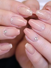 ペシェネイル(peche nail)/