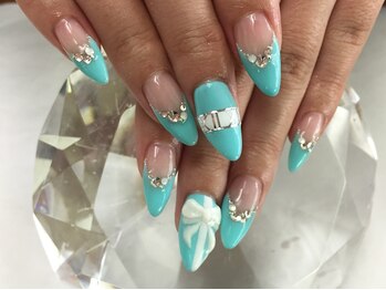 ラリュールネイル(L'Allure nail)/ティファニーネイル¥8200