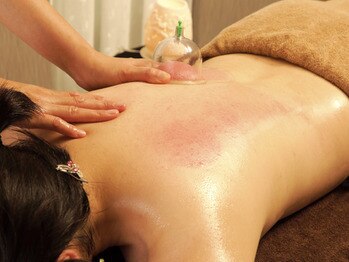 漢方アロマサロン 大森/スライドカッピング