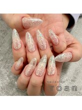 ロアンネイル(roan nail)/