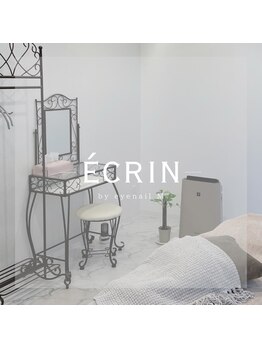 エクラン バイ アイネイルエム(ECRIN by.eyenailm)/