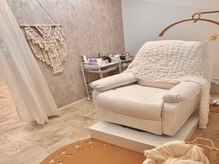 可愛いが溢れる店内◎ふかふかソファでリラックスして頂けます♪