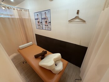 ゼロスポ鍼灸院 接骨院 松本庄内/ベット