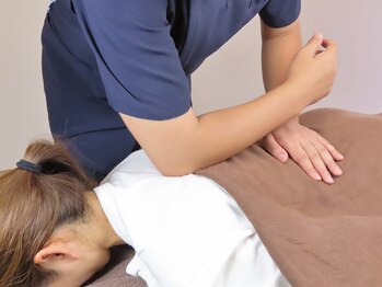 ボディメンテナンス整体サロン フジ(FUJI)/背中・肩甲骨・整体・マッサージ