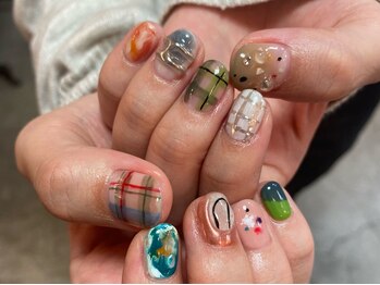 カーティシーネイルズ(curtisii NAILS)/ホリデーオーダーメイド