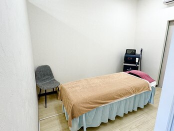 ホルバール 佐賀店(Hallbar)の写真/痛みを極限まで抑えたLEDビーム脱毛！初めてでもストレスフリー☆