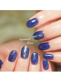 ブルーキラキラワンカラーネイル