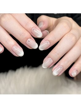 マイオティック ネイル(miotic nail)/ホワイトマググラデ