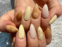 プロテア(protea)/パールフラワーネイルアート