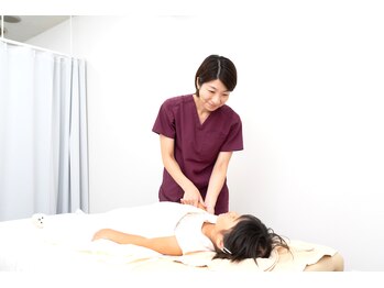 ひなたクリニカルルーム/首肩腕まわりのコリに