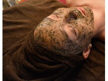 アルセ(Arce.)/ハーブピーリング