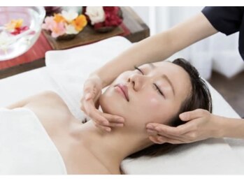 スタイルアップボディ ナゴミ(スタイルアップBODY！NAGOMI)/シャープなフェイスラインへ