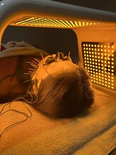 ハリエイド(HARI AID)/光LED美容鍼【美白特化型】