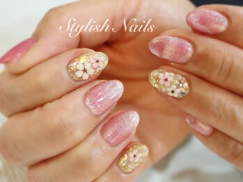 スタイリッシュネイルズ(Stylish Nails)/桜ネイル&ピンクマグネット