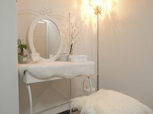 アンジェリーク(angelique)/メイクルーム