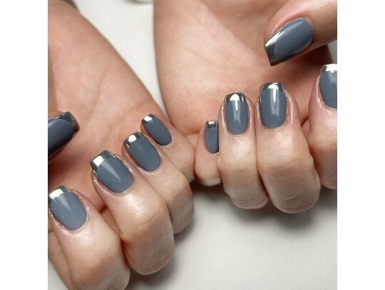 2025年冬】ブルーグレーのネイルデザイン集｜人気順｜ホットペッパー  