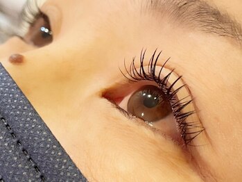 サロンベソ(Salon Beso)の写真/話題のLEDマツエク☆フラットラッシュ40本～付け放題までご用意♪カラーチェンジ可能で優しい印象にも◎