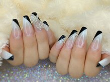 バーロ ビューティールーム(Balo Beauty Room)/斜めフレンチ　三軒茶屋