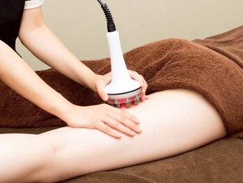 ワールドビューティー(World Beauty)の写真/【医師監修・痩身専門店】セル脂肪太もも改善！上質なケアで、憧れの小尻と美脚を叶えます。