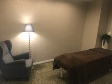 サロン ド フェイス モアナ(Salon de Faith Moana)の雰囲気（個室でリラックスしながら施術を受けられます！）