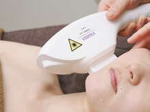 シェリ(Cherie)/光フォト照射+毛穴ケア+肌ケア