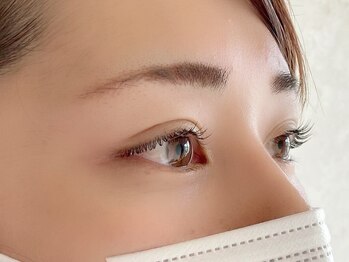 ペリドユイット(Peridot huit)の写真/【ラッシュリフト☆ケラチン補修するトリートメントまつ毛パーマ￥5,500～】プロの技術で理想の瞳に◎