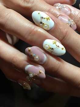 ドローネイル(DLAW NAIL)/