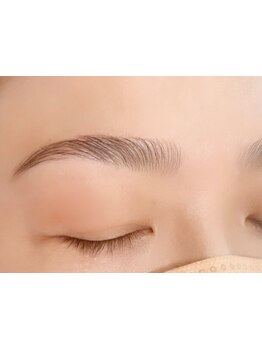 アイブロウメニューがあるサロン