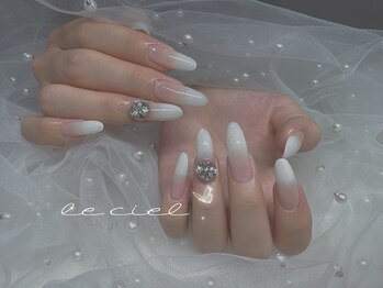 ホワイトグラデーション♪