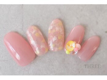 スリー 自由が丘(THREE)/さくらピンクのうる艶ネイル
