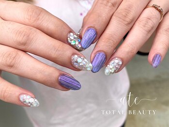 アテ(ate)/バカラ風ネイル