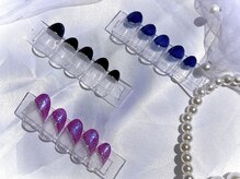 ショウネイル(show nail)/変形フレンチデザイン