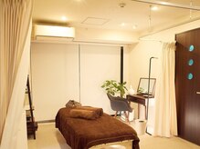 按鍼道の雰囲気（玄関正面です。時折、展示が変わるかもしれません♪）