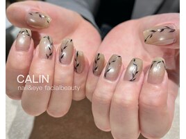 ベージュマグ×ブラックリーフ