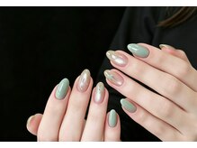 センシー ネイル スタジオ(Sensy Nail Studio)/抹茶色スターネイル