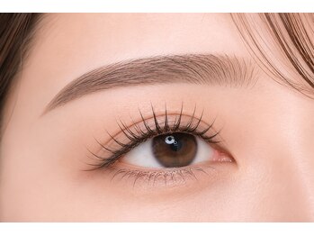 ワントゥーアイ 池袋店(ONE TO EYE)の写真/アイブロウ眉毛WAXデザインで理想へ。眉毛で変わる印象!プロの技術であなたに似合う眉毛を見つけます☆
