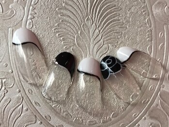 アイリッシュネイル 久屋大通店(Irish Nail)/カメリア×フレンチ